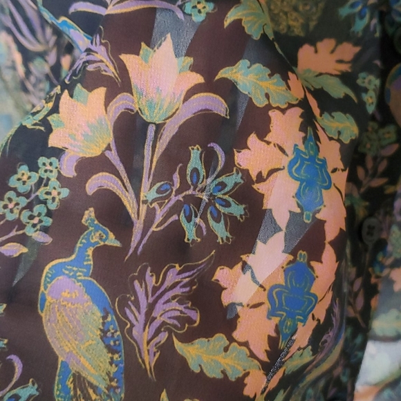 NWT Modcloth Buzzworthy Peacock Floral Blouse M - Picture 6 of 7